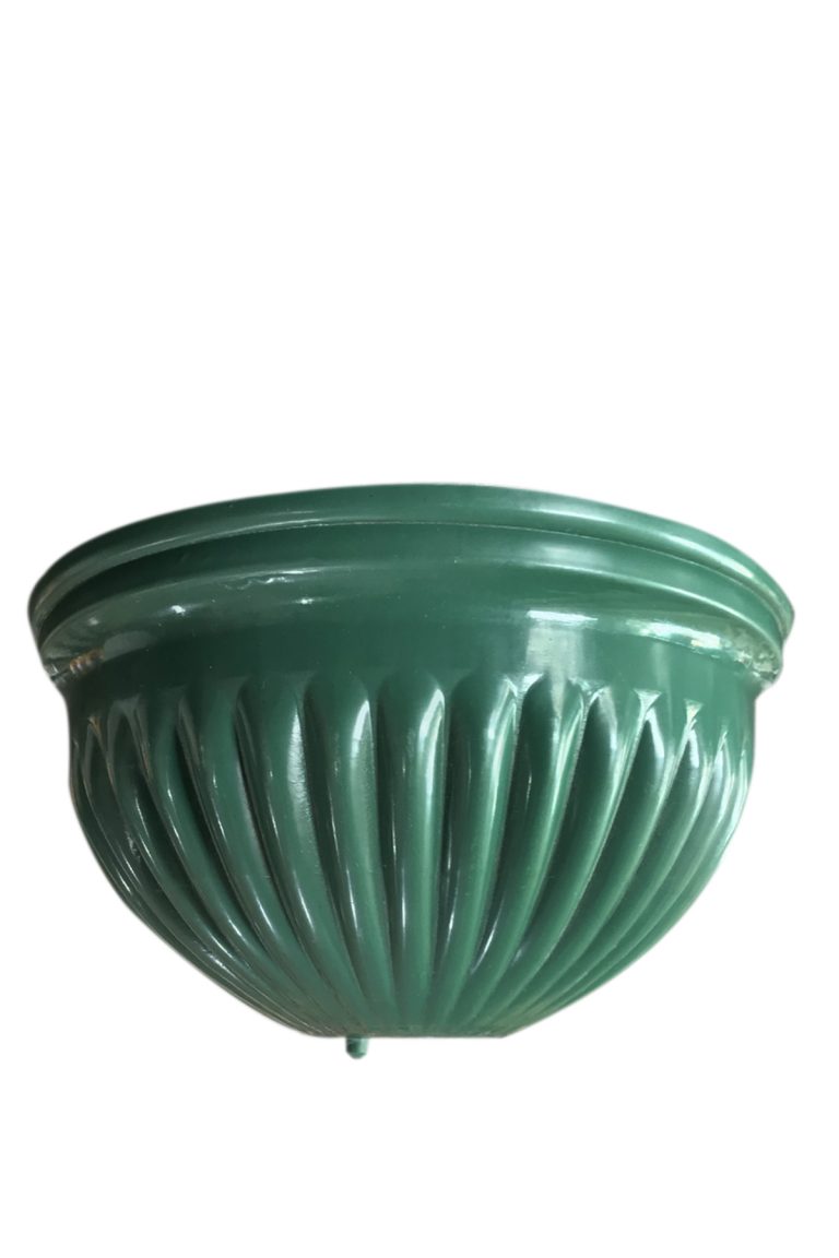 WALL PLASTIC POT